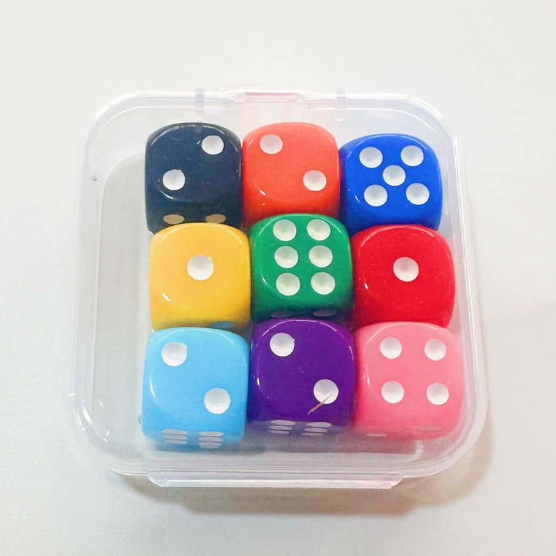 Set Classico di 9 Dadi in Scat - Board Game Nature recensione e prezzo